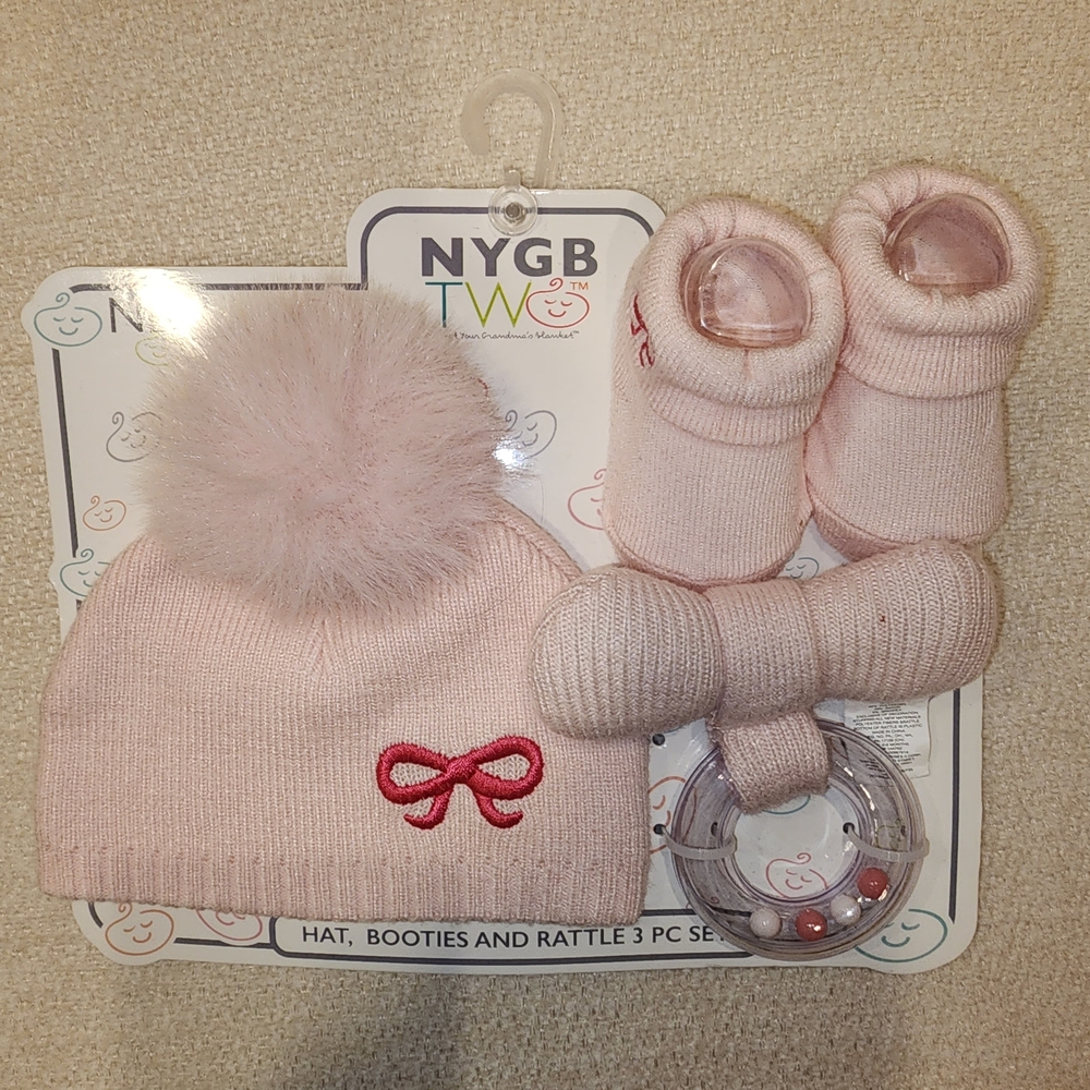 NYGB Two Baby Hat, Booties & Rattle Set - Light Pink